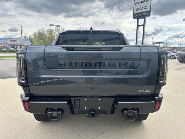 New 2025 GMC Hummer EV 2X w/ LPO, Dark Essentials Package image 18
