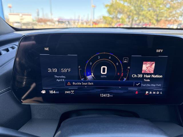 Used 2025 Chevrolet Traverse LT w/ Driver Confidence Package image 37