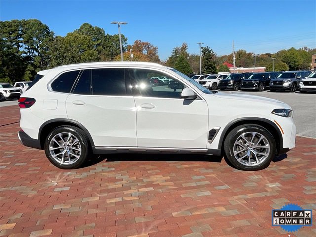 Used 2024 BMW X5 sDrive40i w/ Parking Assistance Package image 37