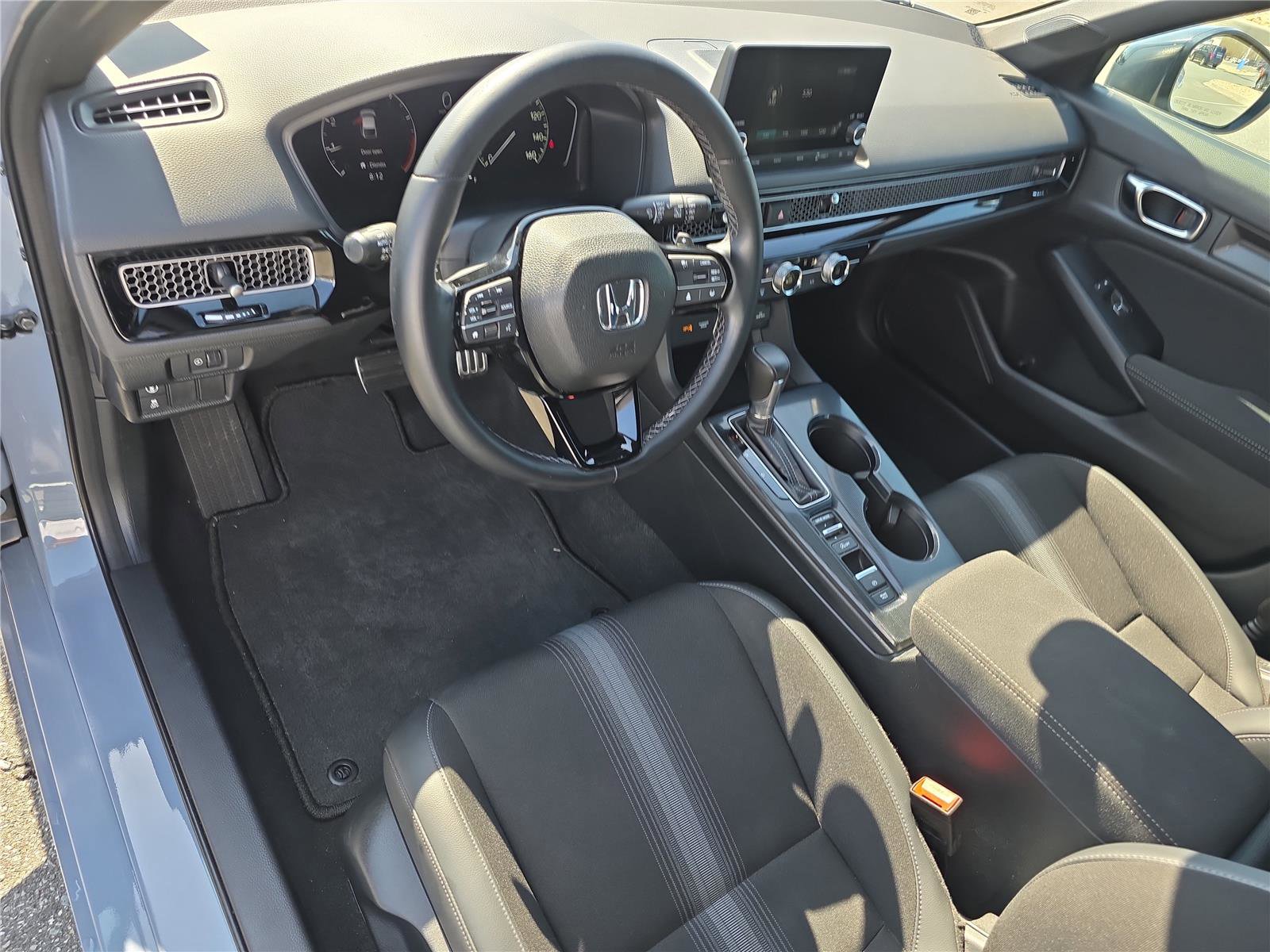 Used 2022 Honda Civic Sport image 12