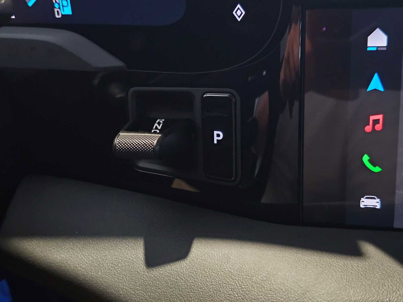 New 2025 Porsche Taycan image 29