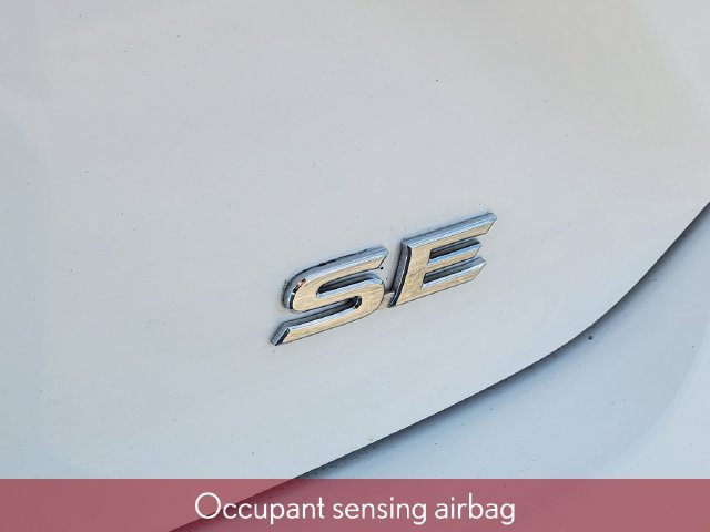 Used 2025 Toyota Camry SE FWD image 36