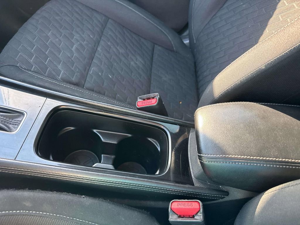 Used 2023 Nissan Kicks SV image 36