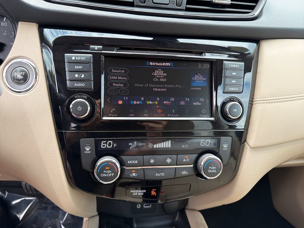 Used 2019 Nissan Rogue SL w/ Premium Package AWD/4WD image 29