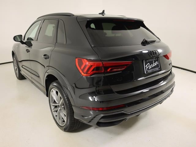 Certified 2025 Audi Q3 2.0T Premium w/ Convenience Package image 3