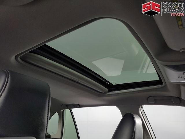 Used 2020 Toyota RAV4 XLE Premium FWD image 18