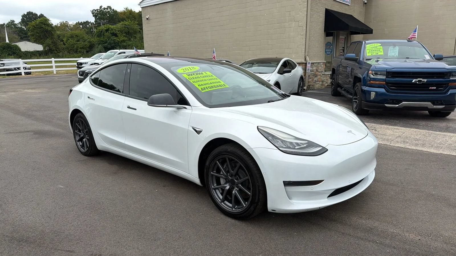 Used 2018 Tesla Model 3 Mid Range RWD image 7