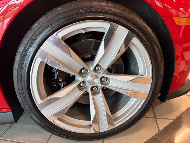 Used 2012 Chevrolet Camaro ZL1 RWD image 9