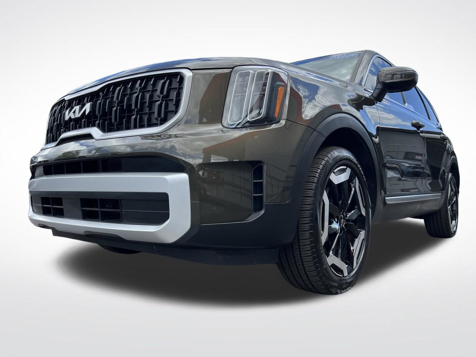 Used 2025 Kia Telluride EX w/ EX Captain's Chair Package FWD image 70