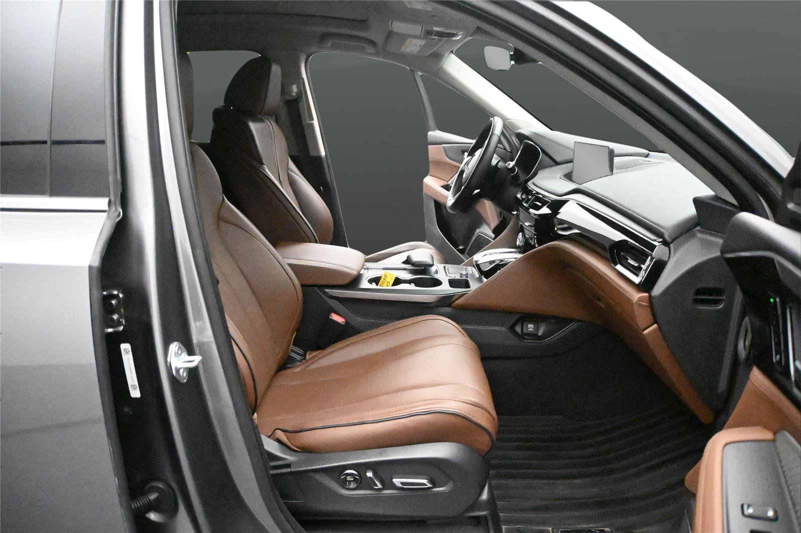 Certified 2024 Acura MDX SH-AWD w/ Advance Package image 16