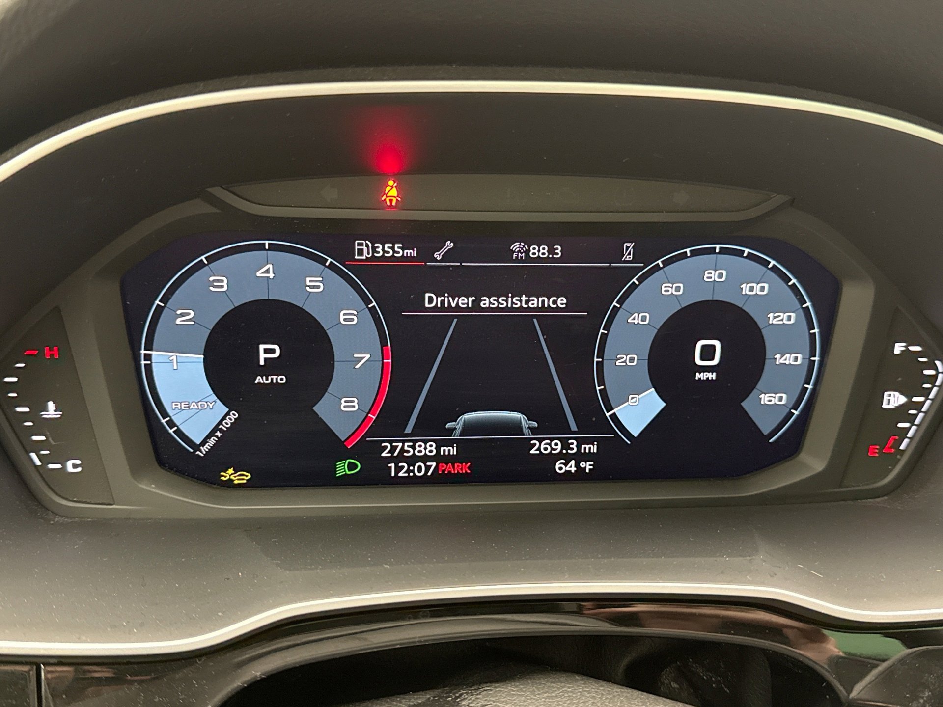 Used 2025 Audi Q3 2.0T Premium image 13