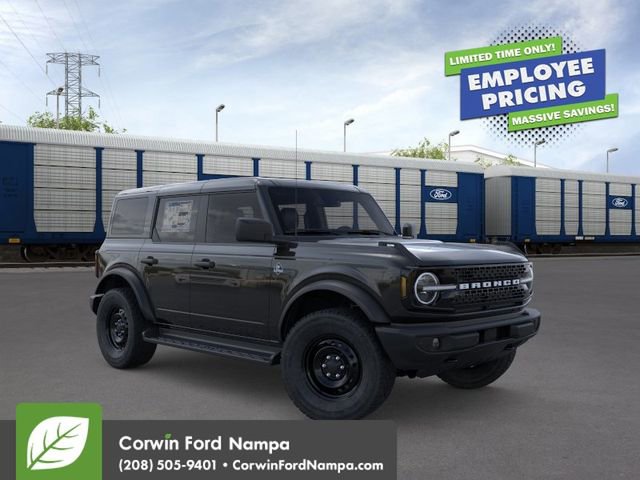 New 2026 Ford Bronco Outer Banks AWD/4WD image 1