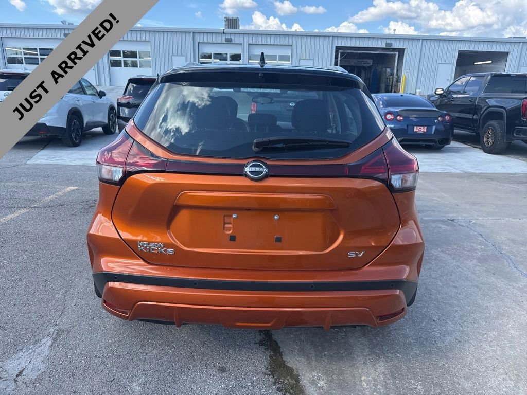Used 2023 Nissan Kicks SV FWD image 6