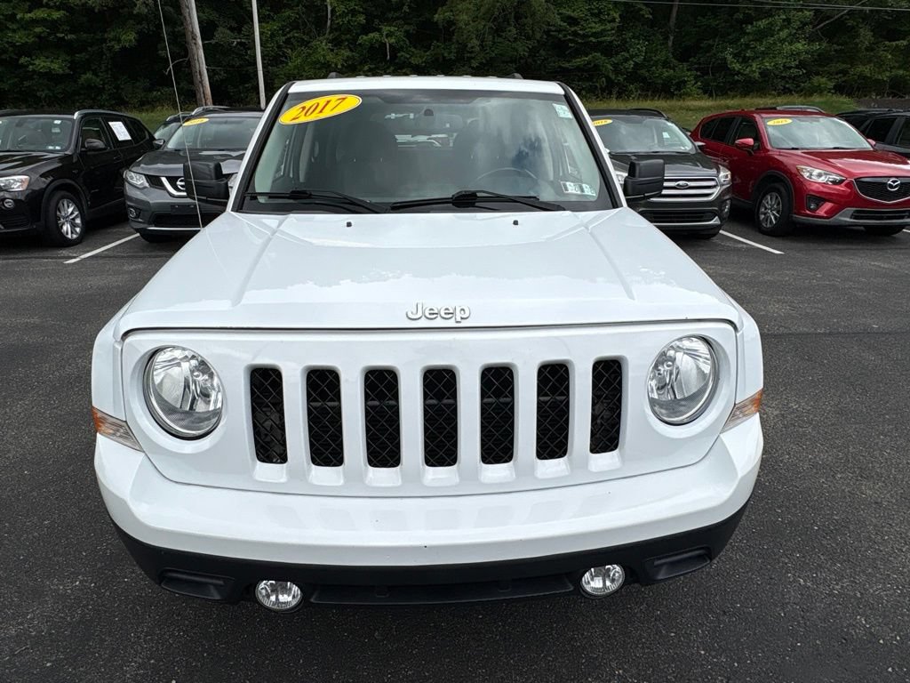 Used 2017 Jeep Patriot Latitude AWD/4WD image 8