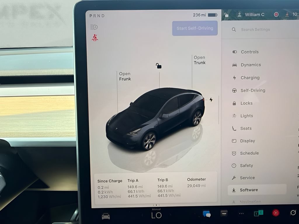 Used 2024 Tesla Model Y Long Range AWD/4WD image 14