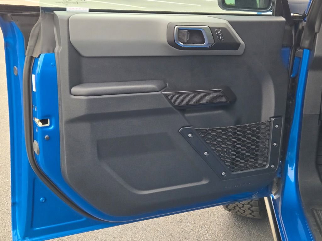 Used 2024 Ford Bronco Black Diamond image 19