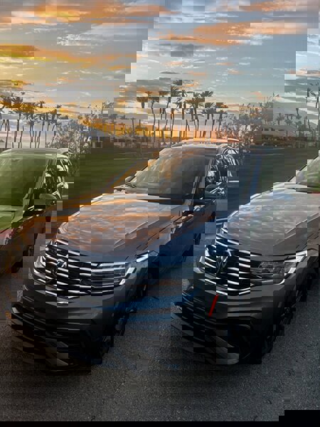 Used 2024 Volkswagen Tiguan SE image 29