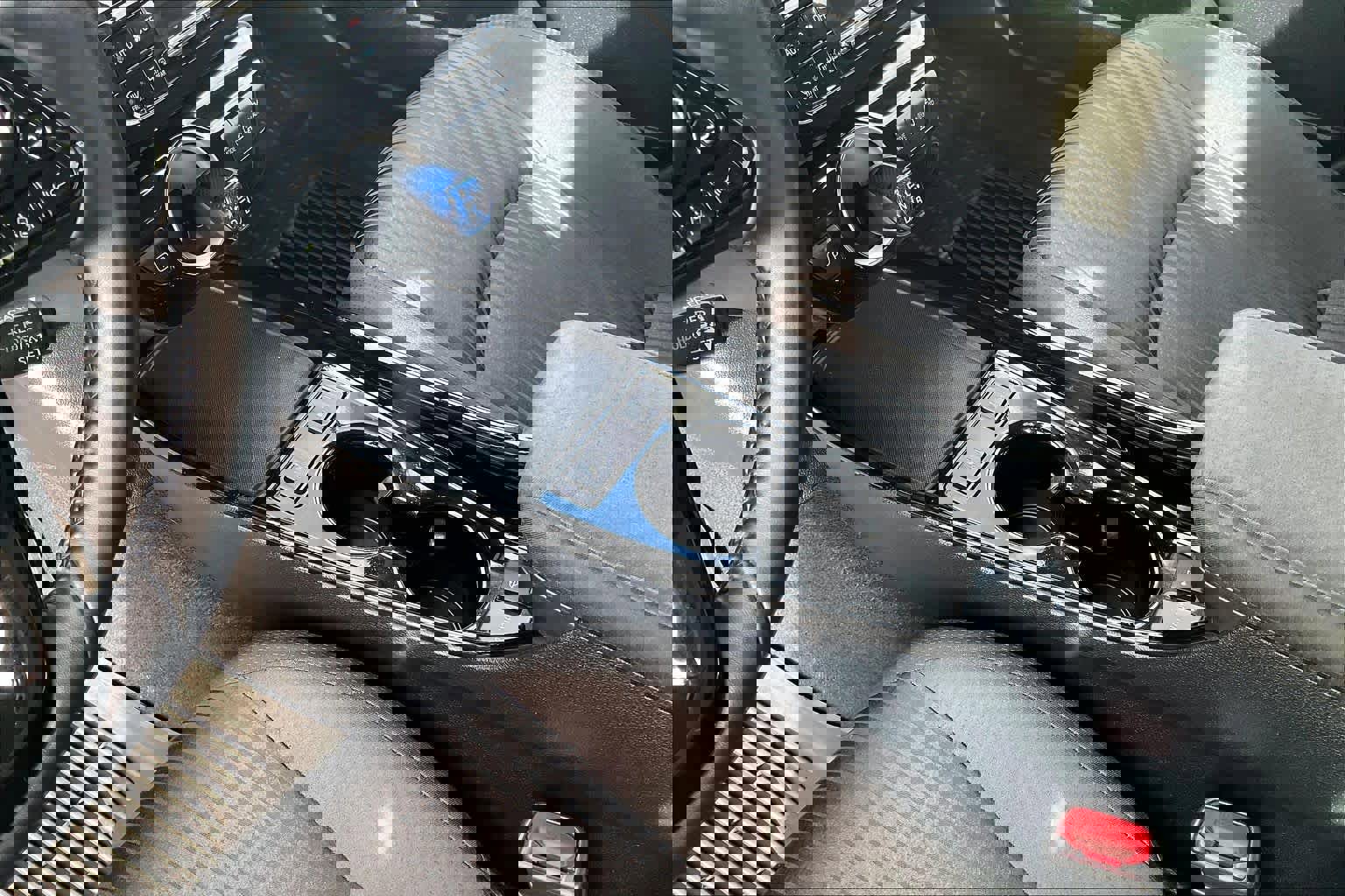 Used 2021 Toyota Prius Prime LE image 19