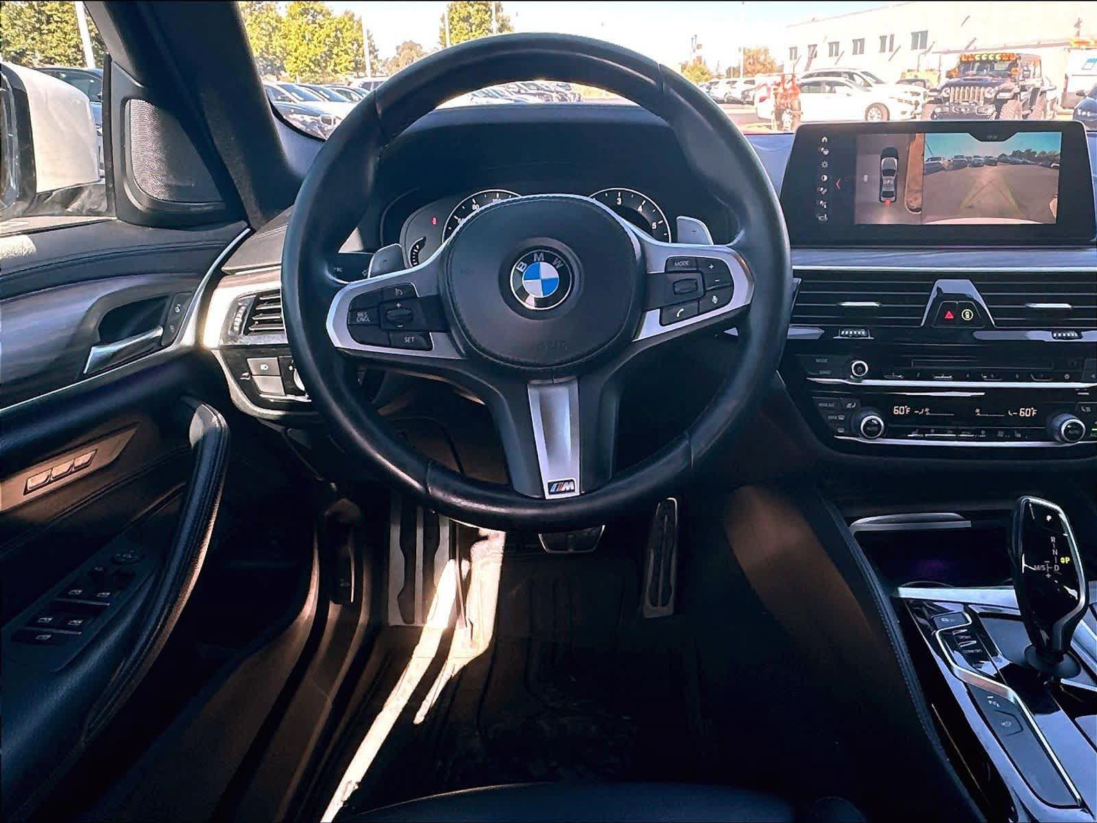 Used 2018 BMW 540i w/ M Sport Package RWD image 11