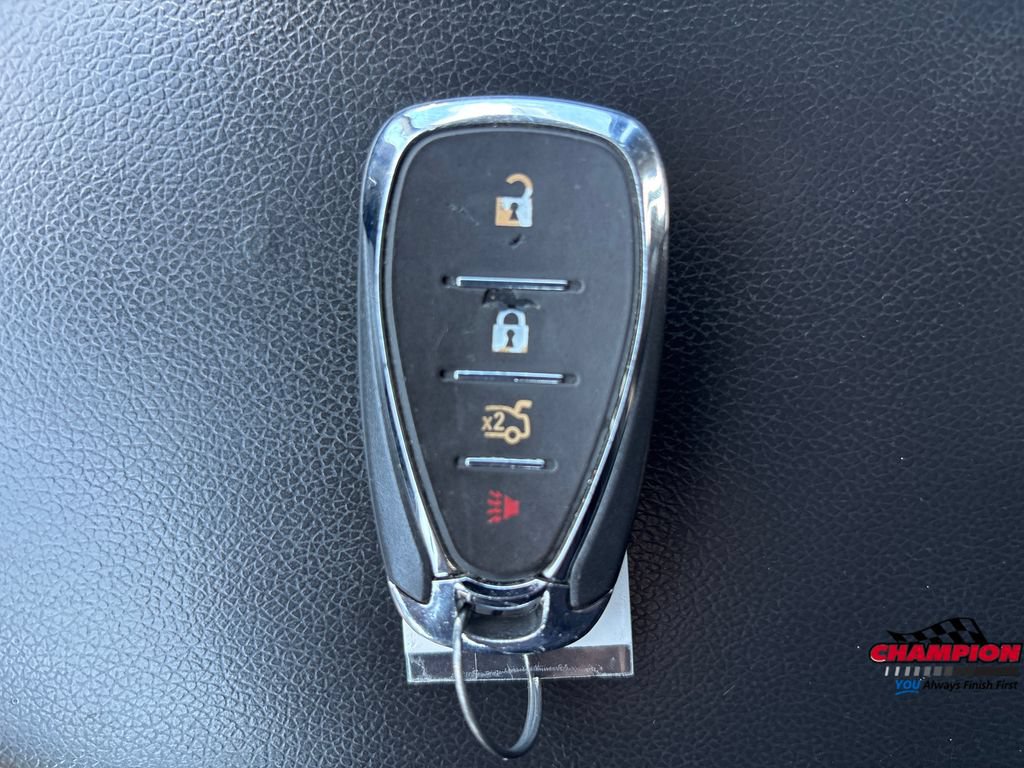 Used 2023 Chevrolet Malibu LS FWD image 25