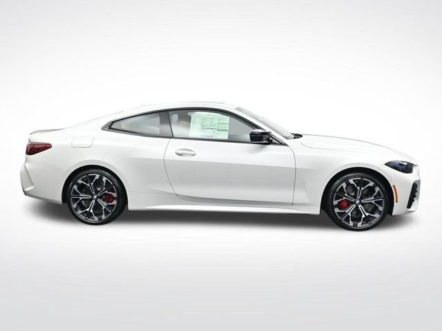 New 2026 BMW 440i xDrive Coupe w/ Premium Package AWD/4WD image 3