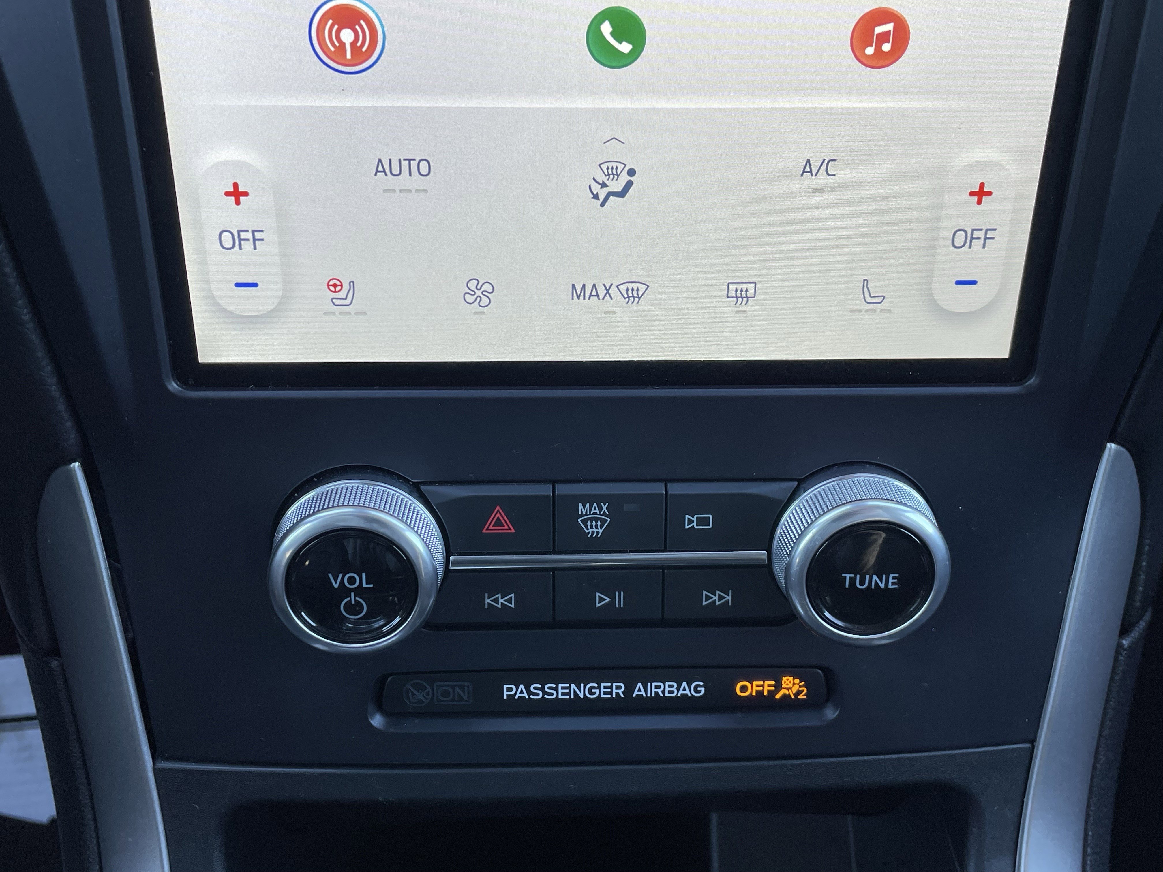 Used 2022 Ford Edge SEL w/ Convenience Package image 28