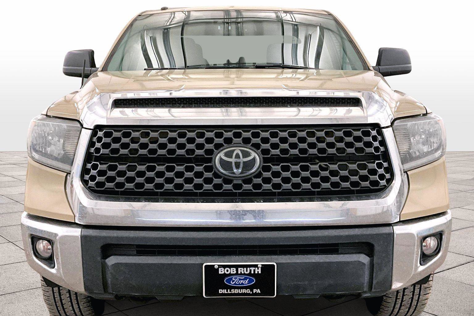 Used 2019 Toyota Tundra SR5 image 3