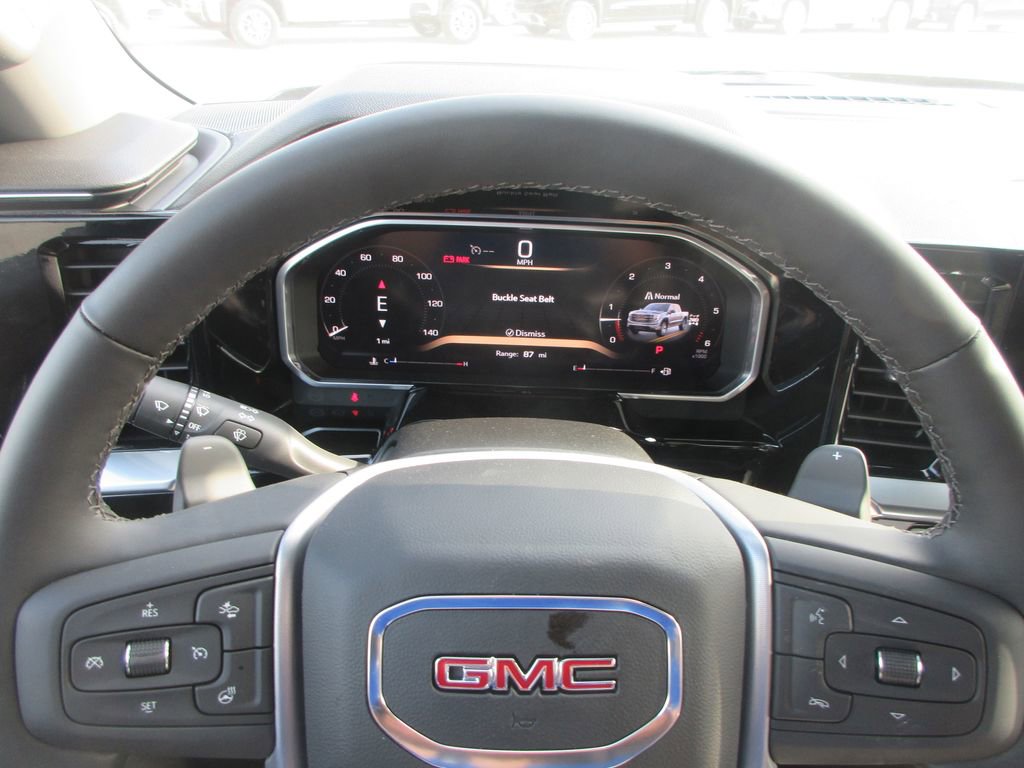 New 2026 GMC Sierra 1500 SLT image 18