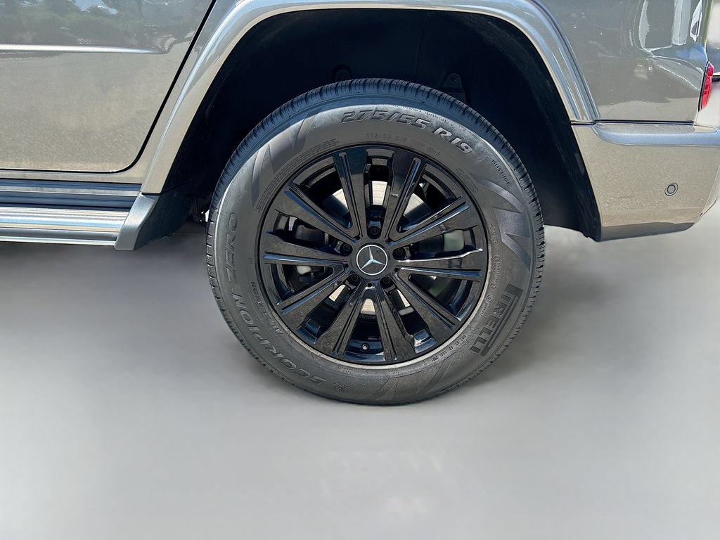 Used 2021 Mercedes-Benz G 550 image 13