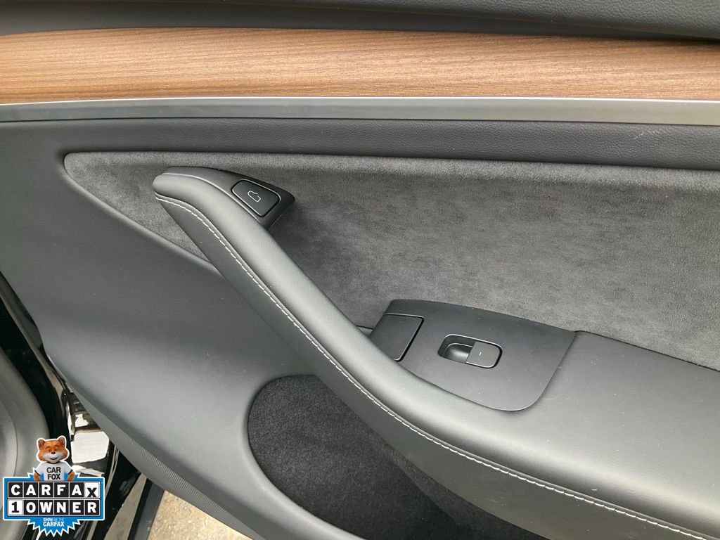 Used 2024 Tesla Model Y Long Range image 72