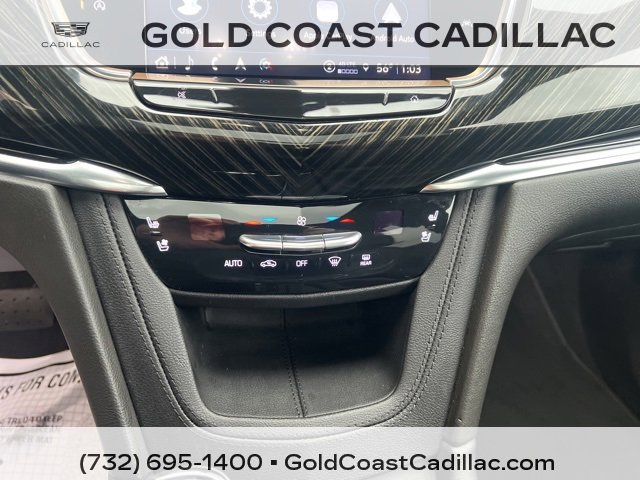 Certified 2022 Cadillac XT6 Premium Luxury image 26