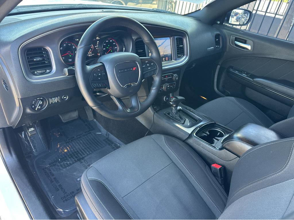 Used 2016 Dodge Charger SXT w/ Blacktop Package image 16