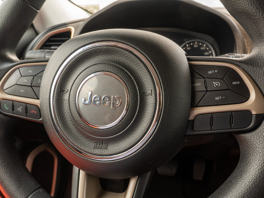 Used 2017 Jeep Renegade Sport w/ Power & Air Group AWD/4WD image 29