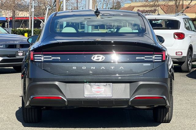 New 2026 Hyundai Sonata Blue FWD image 7