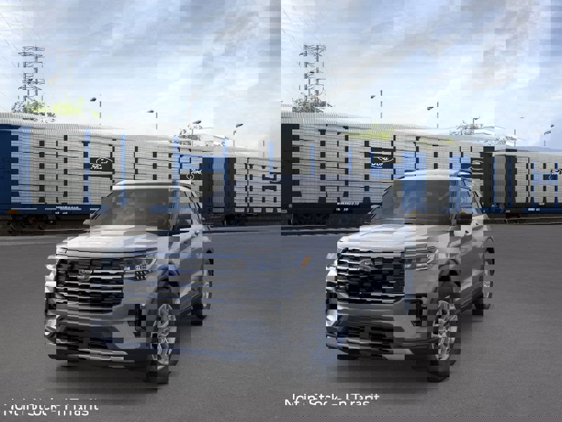 New 2026 Ford Explorer Active image 2