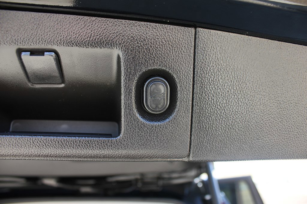 Used 2015 GMC Yukon SLT w/ Open Road Package image 53