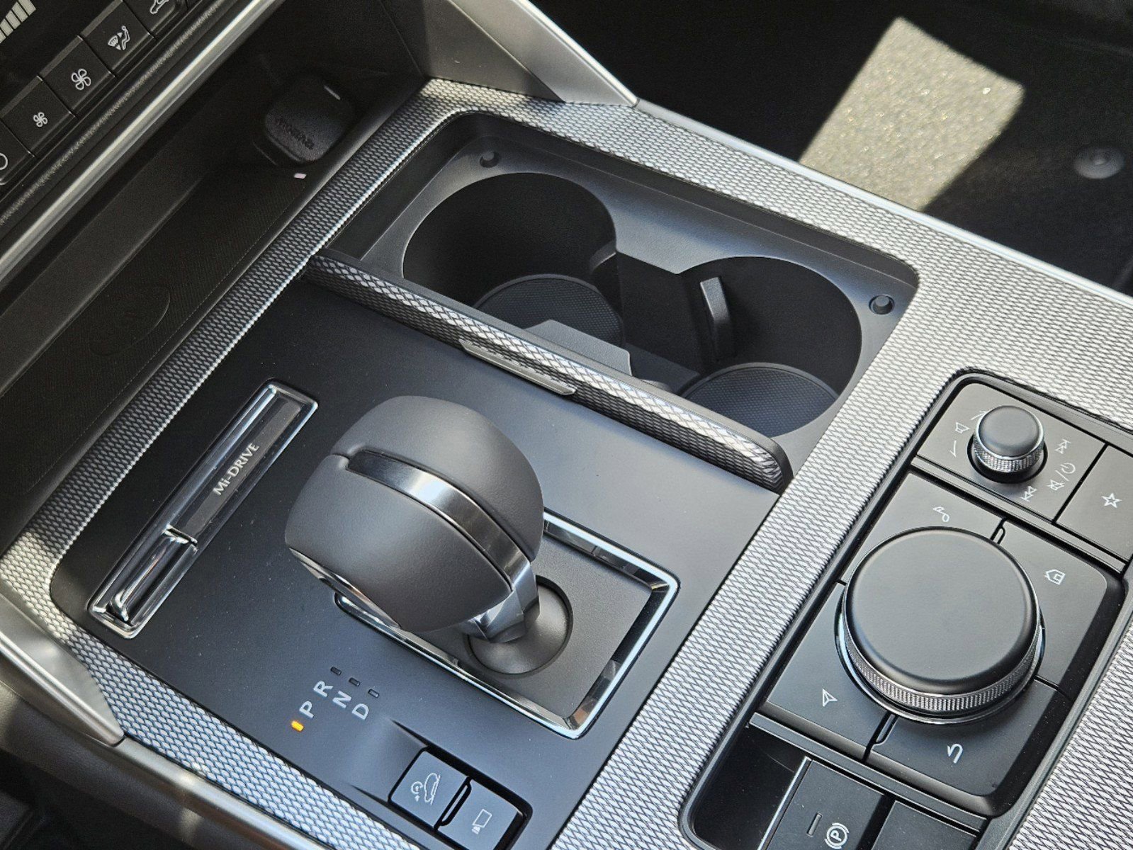 New 2025 MAZDA CX-70 3.3 Turbo S w/ Premium Package image 17