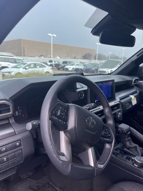 Used 2025 Toyota 4Runner SR5 image 14