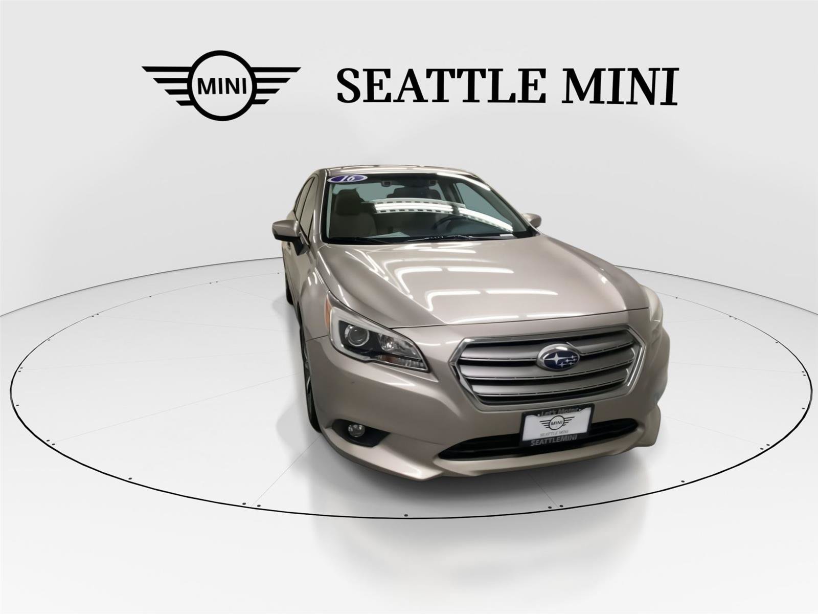 Used 2016 Subaru Legacy 2.5i Limited AWD/4WD image 3