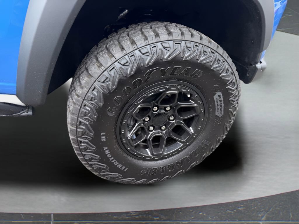 Used 2025 Chevrolet Colorado ZR2 w/ ZR2 Bison Edition AWD/4WD image 15