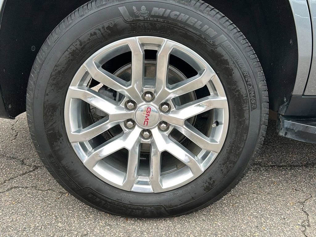 Used 2022 GMC Yukon SLT w/ SLT Luxury Package image 25