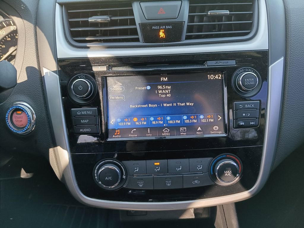 Used 2018 Nissan Altima 2.5 SR w/ SR Midnight Edition image 16