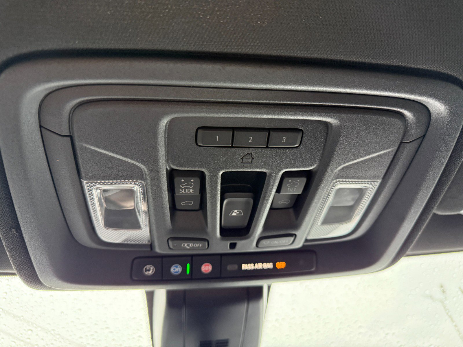 Used 2022 Chevrolet Silverado 2500 High Country w/ Z71 Off-Road Package image 37