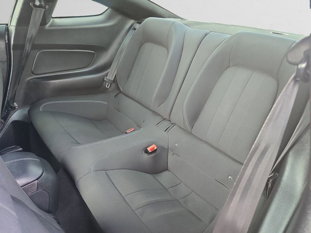 Used 2020 Ford Mustang Coupe image 14