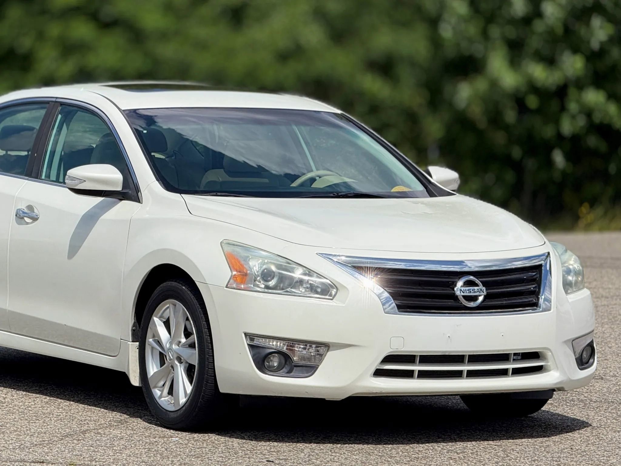 Used 2015 Nissan Altima 2.5 SL w/ Technology Package FWD image 15