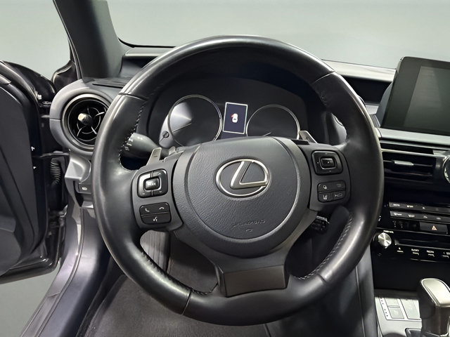 Used 2025 Lexus IS 300 w/ Premium Package RWD image 17