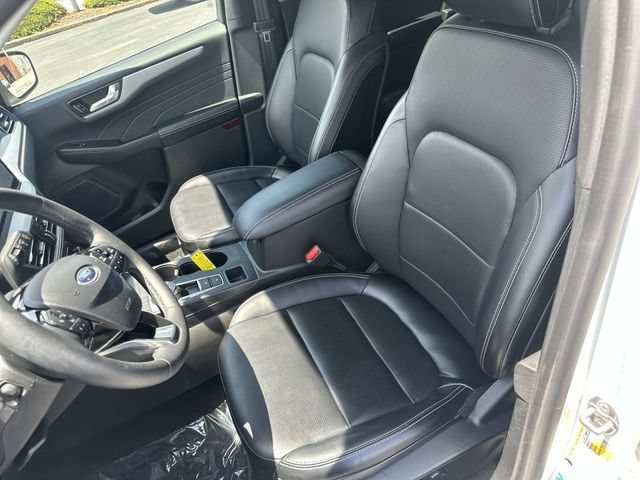 Used 2024 Ford Escape Platinum AWD/4WD image 15