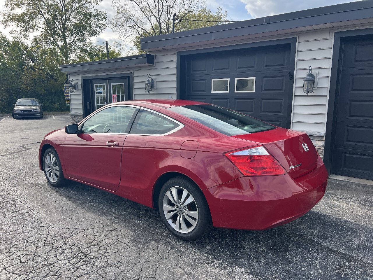 Used 2010 Honda Accord LX-S image 4