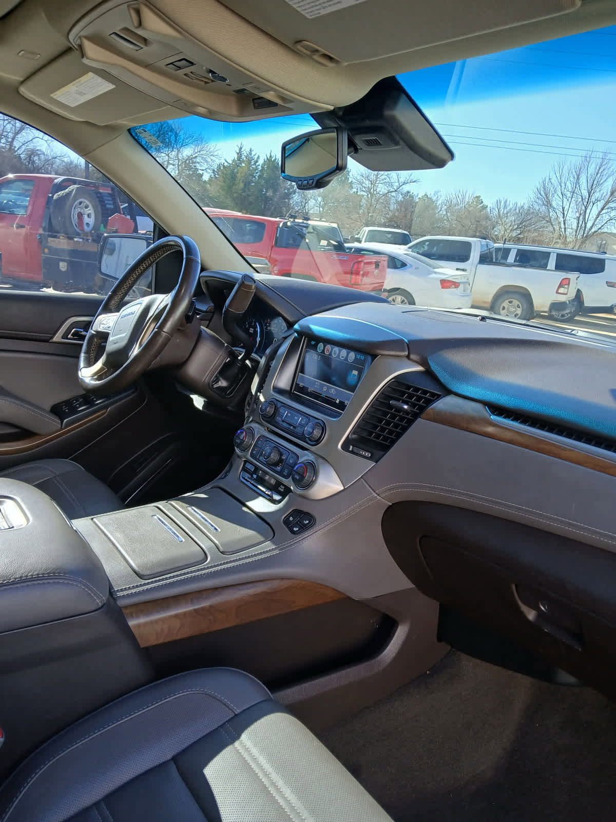 Used 2019 GMC Yukon XL Denali w/ Denali Ultimate Package image 7
