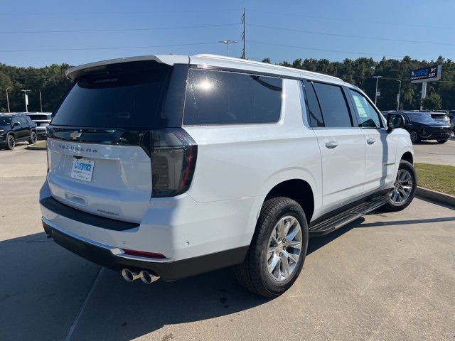 New 2026 Chevrolet Suburban Premier w/ Sun And Tow Package image 10